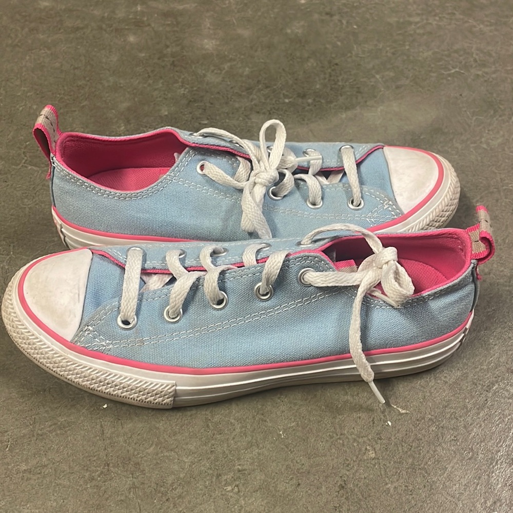 🔥3/$20🔥Girls converse